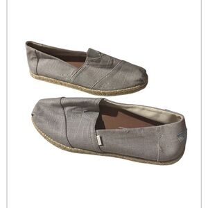 Toms Gray Espadrilles Men’s Size 8.5 or Women’s 10